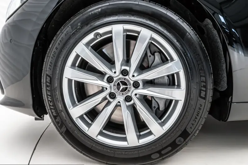 Mercedes-Benz S 680 (Clasa S) din 2024 cu 12.000 km - oferta MER259262 - foto 15