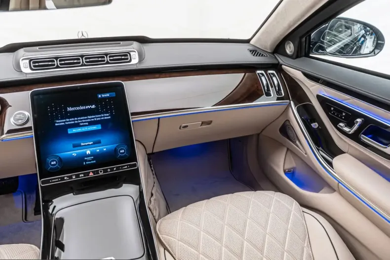 Mercedes-Benz S 680 (Clasa S) din 2024 cu 12.000 km - oferta MER259262 - foto 34