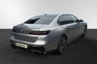BMW M760 (Seria 7) din 2025 cu 43.400 km - oferta BMW259281 - foto 3