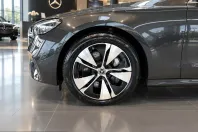 Mercedes-Benz E 300 (Clasa E) din 2025 cu 9.100 km - oferta MER259286 - foto 5