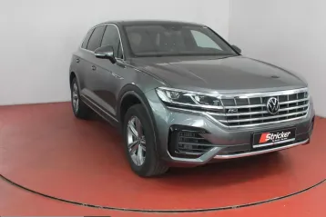 Volkswagen Touareg din 2021 - oferta VOL259296