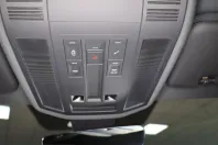 Volkswagen Touareg din 2021 cu 34.548 km - oferta VOL259296 - foto 18