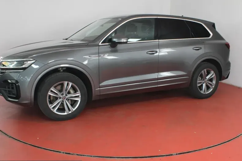 Volkswagen Touareg din 2021 cu 34.548 km - oferta VOL259296 - foto 29