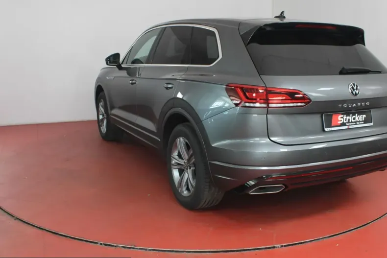 Volkswagen Touareg din 2021 cu 34.548 km - oferta VOL259296 - foto 35