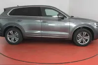 Volkswagen Touareg din 2021 cu 34.548 km - oferta VOL259296 - foto 40