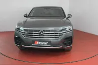Volkswagen Touareg din 2021 cu 34.548 km - oferta VOL259296 - foto 44