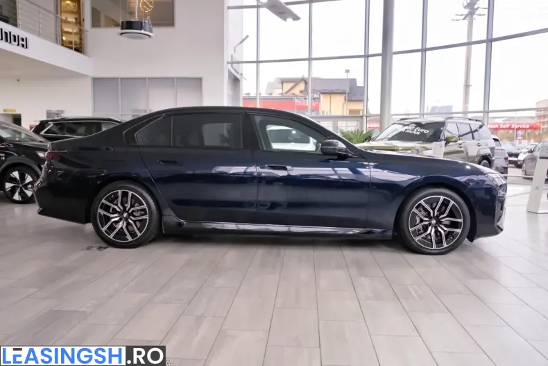 BMW 750 (Seria 7) din 2023 cu 83.069 km - oferta BMW259297 - foto 5