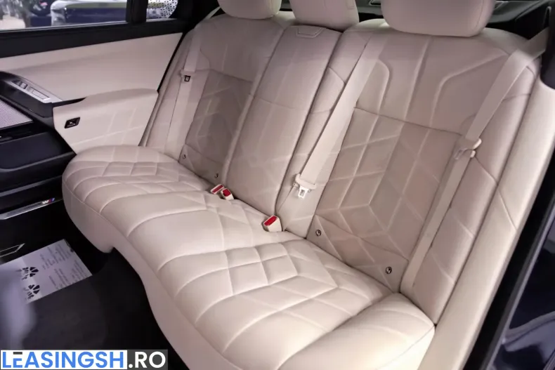 BMW 750 (Seria 7) din 2023 cu 83.069 km - oferta BMW259297 - foto 24