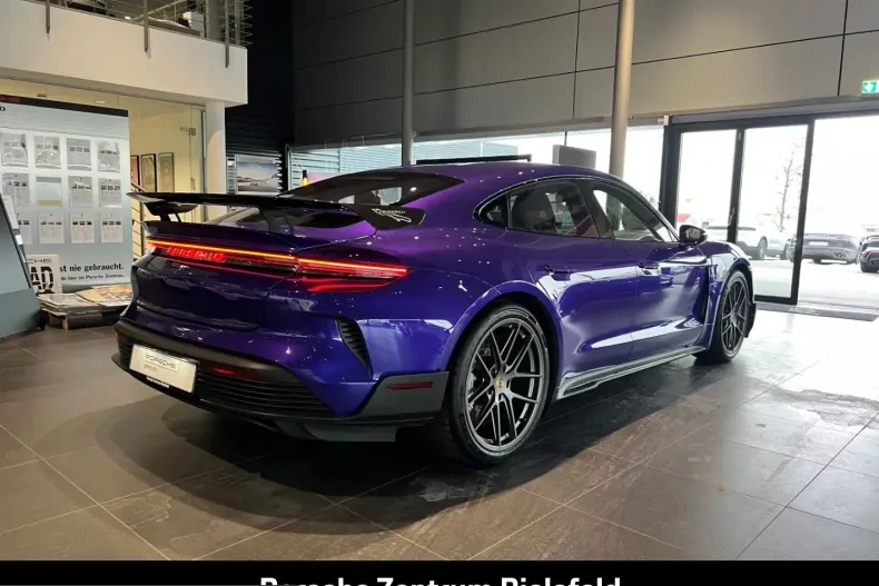 Porsche Taycan din 2024 cu 2.741 km - oferta POR259305 - foto 6