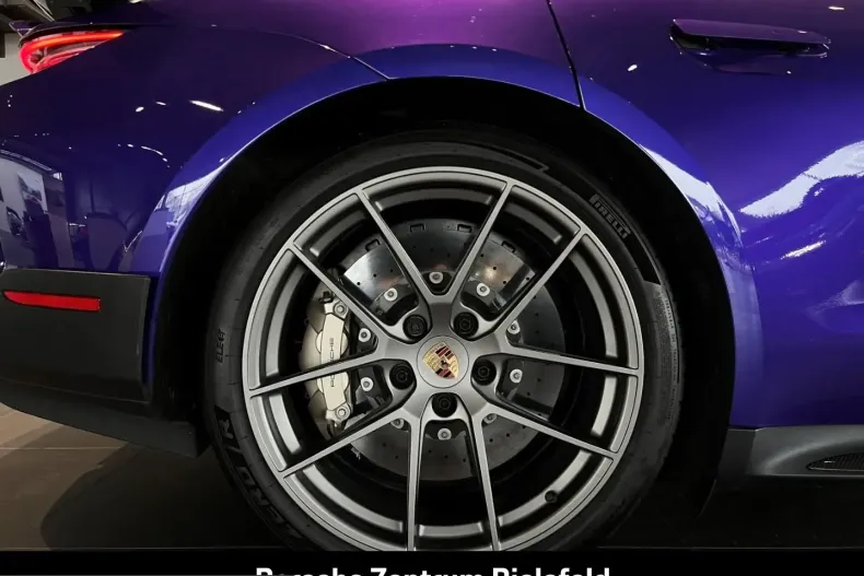 Porsche Taycan din 2024 cu 2.741 km - oferta POR259305 - foto 20