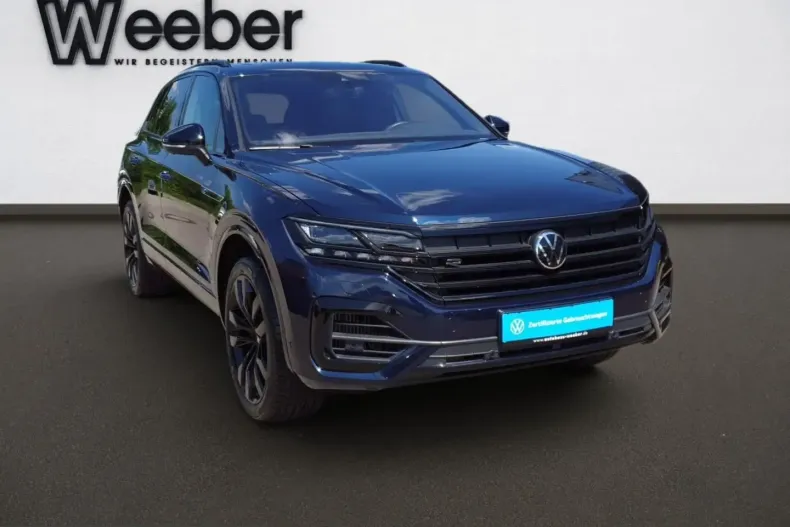 Volkswagen Touareg din 2023 cu 32.877 km - oferta VOL259320 - foto 1