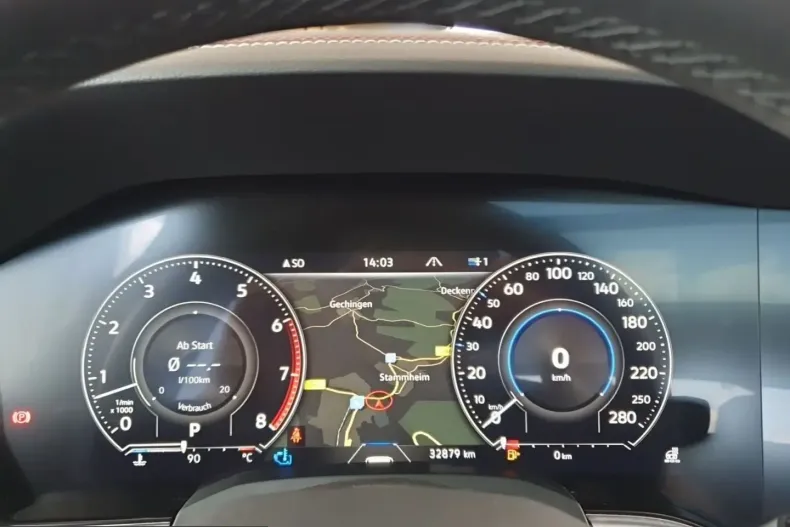 Volkswagen Touareg din 2023 cu 32.877 km - oferta VOL259320 - foto 7