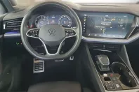 Volkswagen Touareg din 2023 cu 32.877 km - oferta VOL259320 - foto 10