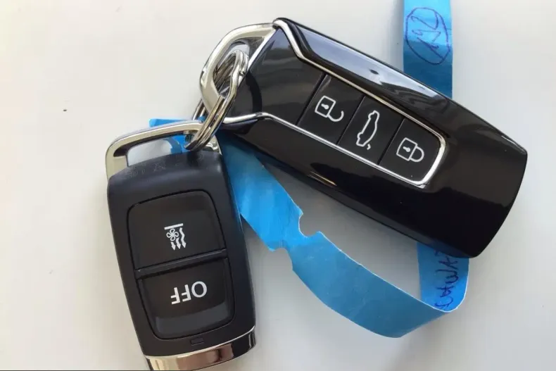 Volkswagen Touareg din 2023 cu 71.210 km - oferta VOL259321 - foto 16