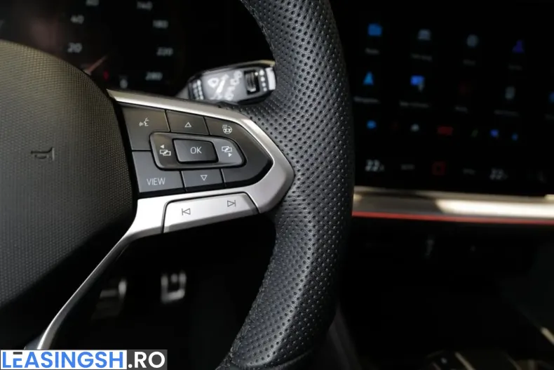 Volkswagen Touareg din 2025 cu 18.463 km - oferta VOL259322 - foto 13
