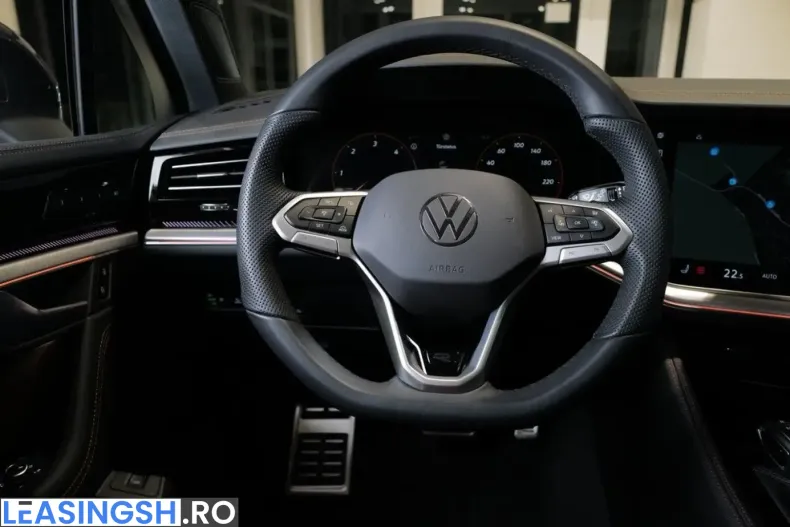 Volkswagen Touareg din 2025 cu 18.463 km - oferta VOL259322 - foto 22
