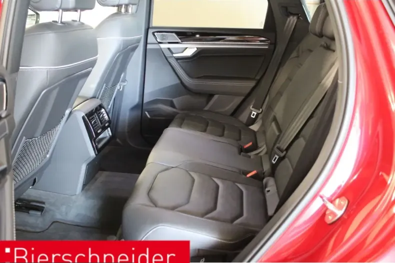 Volkswagen Touareg din 2025 cu 13.009 km - oferta VOL259323 - foto 10