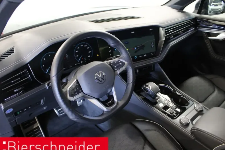 Volkswagen Touareg din 2025 cu 10.809 km - oferta VOL259324 - foto 4