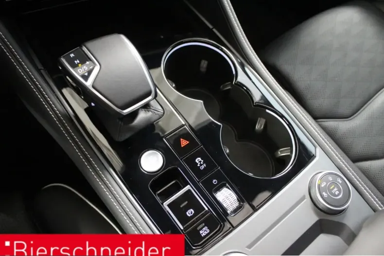 Volkswagen Touareg din 2025 cu 10.809 km - oferta VOL259324 - foto 6