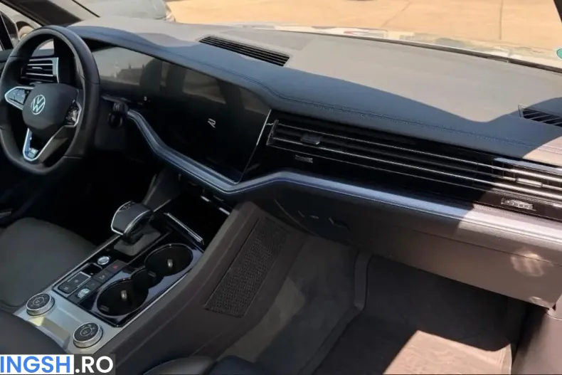 Volkswagen Touareg din 2022 cu 71.250 km - oferta VOL259325 - foto 10
