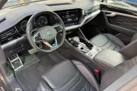Volkswagen Touareg din 2023 cu 89.890 km - oferta VOL259326 - foto 10