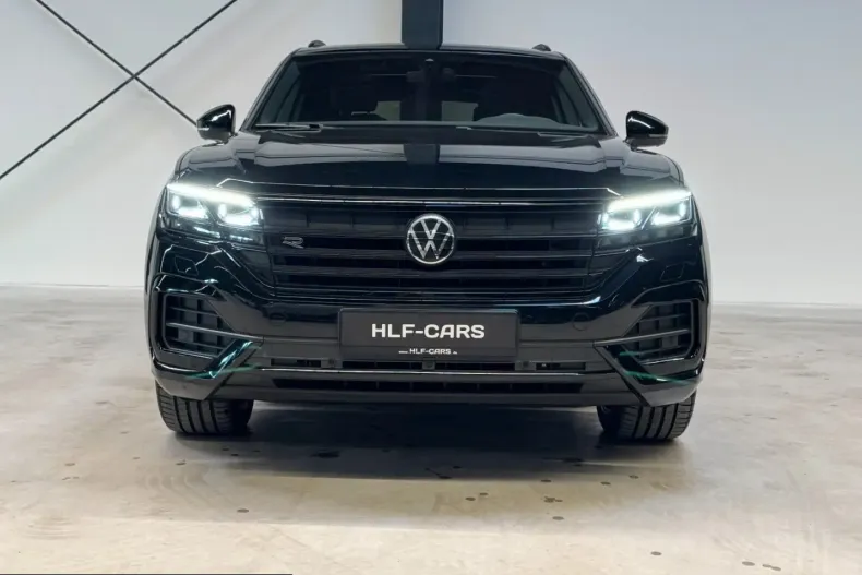 Volkswagen Touareg din 2023 cu 25.592 km - oferta VOL259327 - foto 8