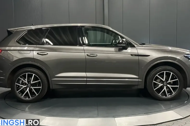 Volkswagen Touareg din 2023 cu 72.800 km - oferta VOL259338 - foto 4