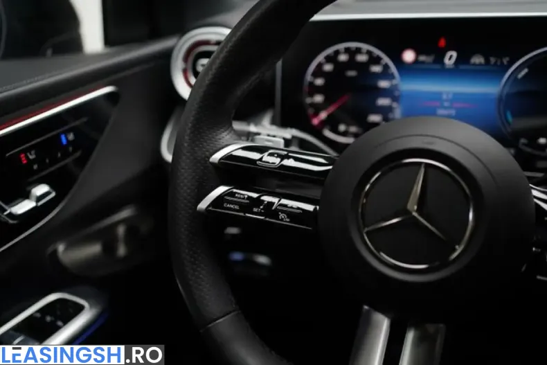 Mercedes-Benz GLC 300 (Clasa GLC) din 2023 cu 35.500 km - oferta MER259343 - foto 18