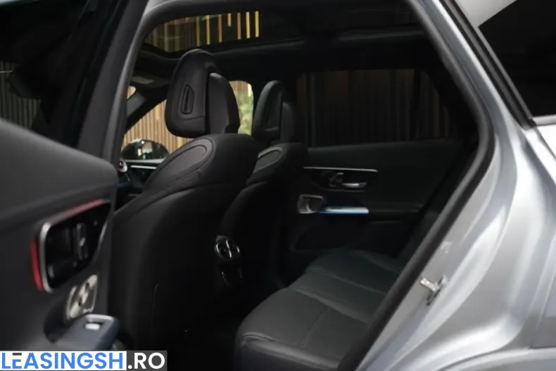 Mercedes-Benz GLC 300 (Clasa GLC) din 2023 cu 35.500 km - oferta MER259343 - foto 25