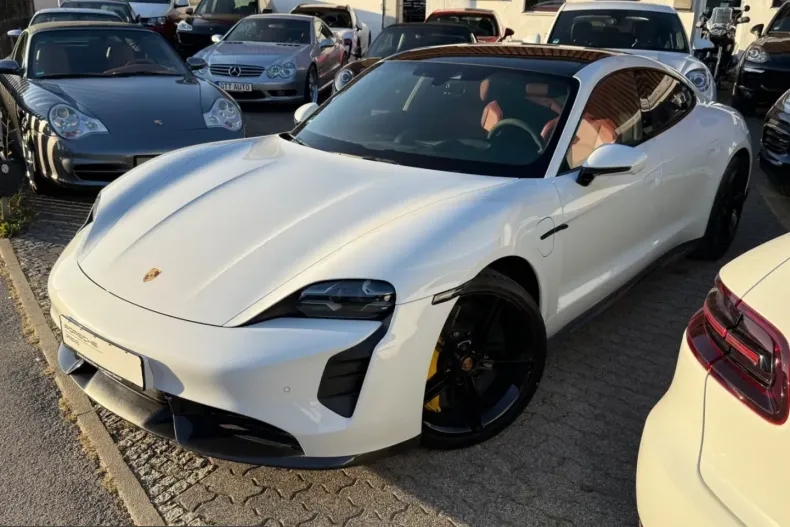 Porsche Taycan din 2024 cu 54.999 km - oferta POR259358 - foto 2