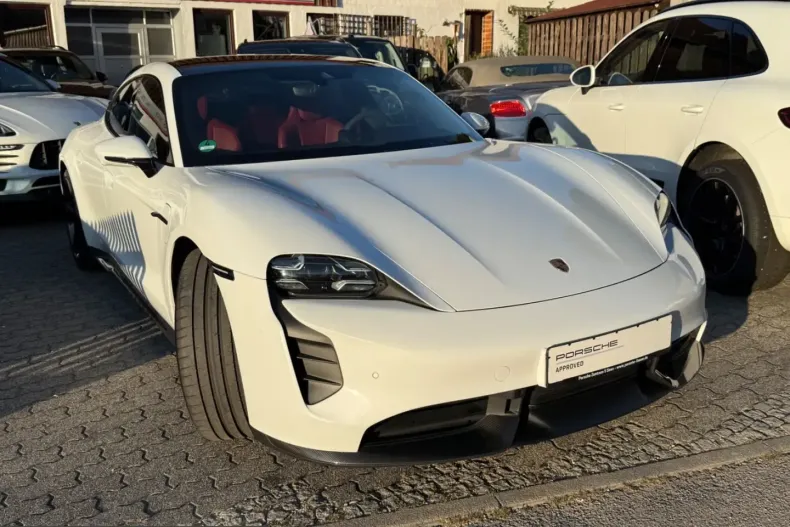 Porsche Taycan din 2024 cu 54.999 km - oferta POR259358 - foto 4