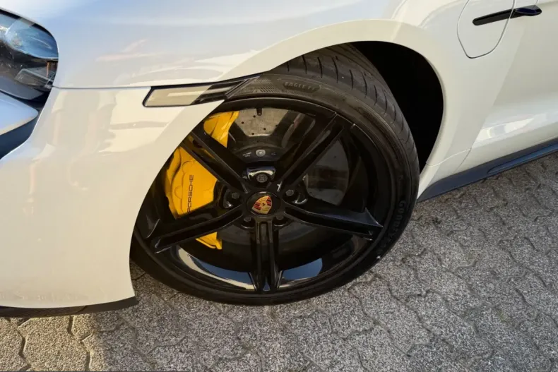 Porsche Taycan din 2024 cu 54.999 km - oferta POR259358 - foto 9