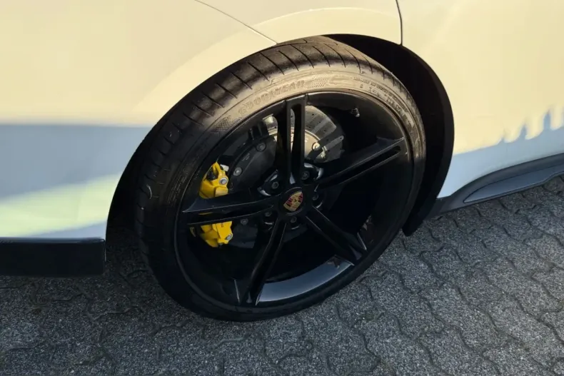 Porsche Taycan din 2024 cu 54.999 km - oferta POR259358 - foto 12
