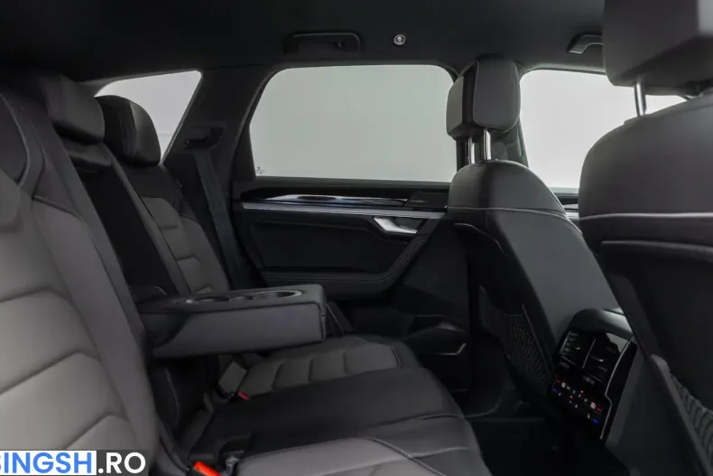 Volkswagen Touareg din 2022 cu 78.700 km - oferta VOL259364 - foto 35