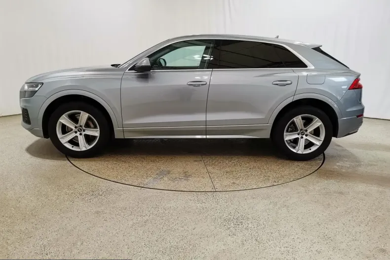 Audi Q8 din 2022 cu 74.860 km - oferta AUD259368 - foto 3
