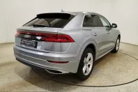 Audi Q8 din 2022 cu 74.860 km - oferta AUD259368 - foto 4