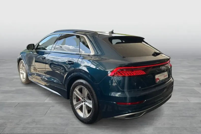 Audi Q8 din 2021 cu 62.604 km - oferta AUD259369 - foto 3