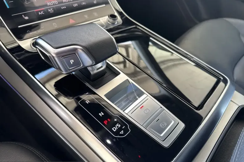 Audi Q8 din 2021 cu 62.604 km - oferta AUD259369 - foto 9
