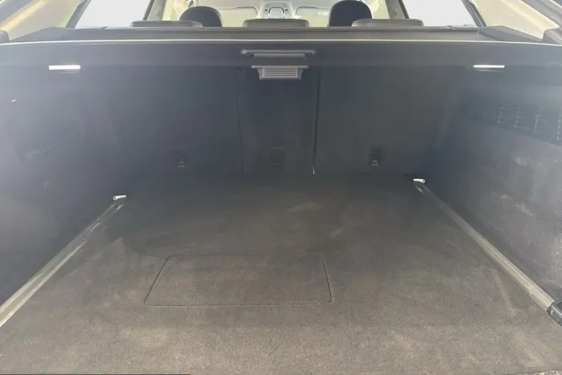 Audi Q8 din 2021 cu 62.604 km - oferta AUD259369 - foto 20