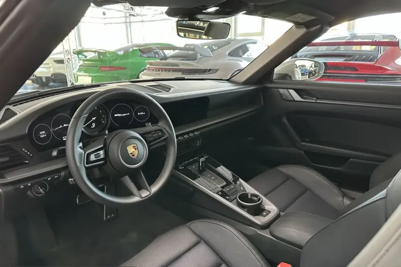 Porsche 992 din 2022 cu 19.800 km - oferta POR259372 - foto 14
