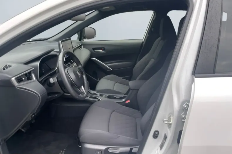 Toyota Corolla Cross din 2023 cu 45.991 km - oferta TOY259373 - foto 9