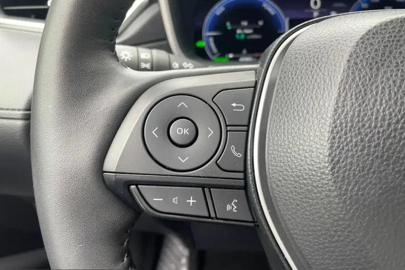 Toyota Corolla Cross din 2023 cu 45.991 km - oferta TOY259373 - foto 24