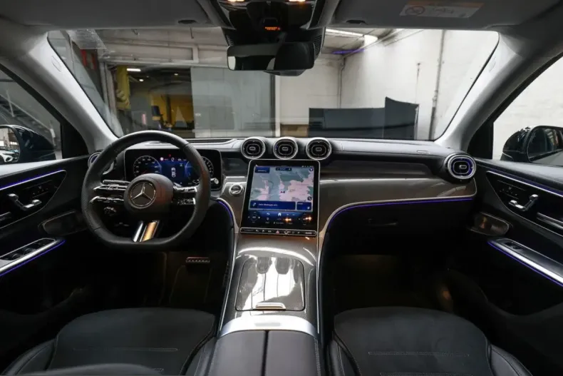 Mercedes-Benz GLC 400 (Clasa GLC) din 2025 cu 18.500 km - oferta MER259422 - foto 7