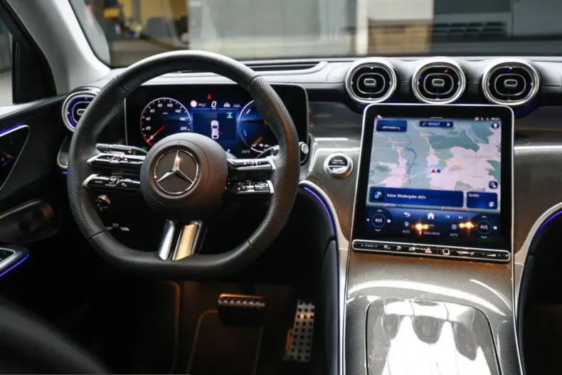 Mercedes-Benz GLC 400 (Clasa GLC) din 2025 cu 18.500 km - oferta MER259422 - foto 8