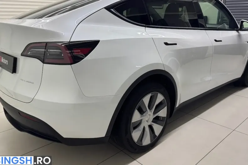 Tesla Model Y din 2023 cu 61.836 km - oferta TES259431 - foto 7