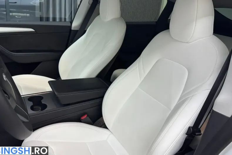 Tesla Model Y din 2023 cu 61.836 km - oferta TES259431 - foto 18