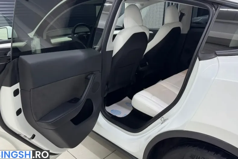 Tesla Model Y din 2023 cu 61.836 km - oferta TES259431 - foto 33