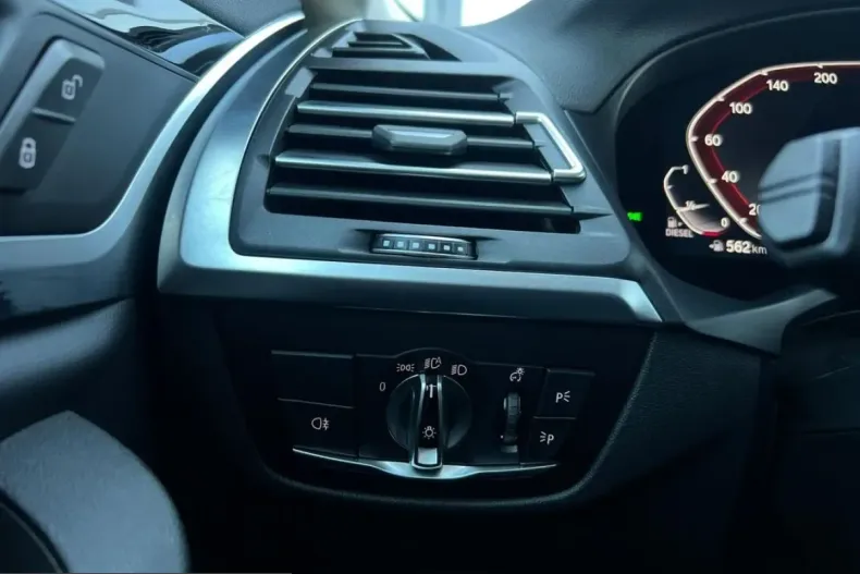 BMW X4 (Seria X) din 2023 cu 75.133 km - oferta BMW259438 - foto 27