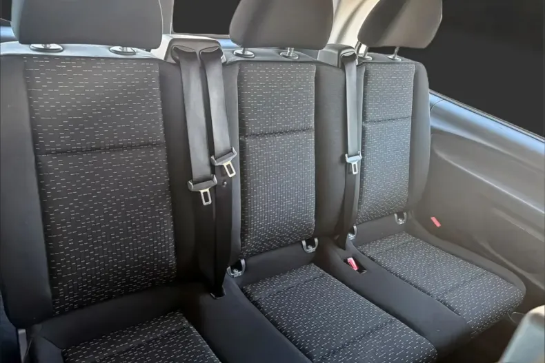Mercedes-Benz Vito din 2021 cu 78.162 km - oferta MER259441 - foto 8