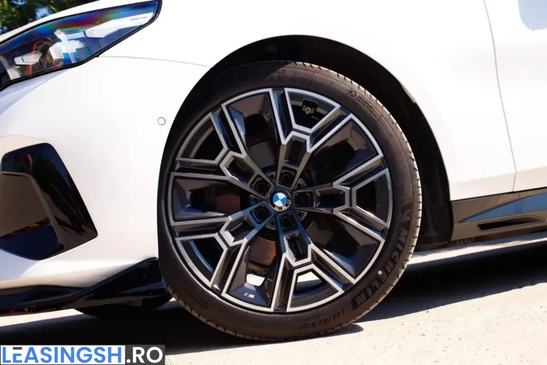 BMW Altele seria-5 din 2025 cu 26.967 km - oferta BMW259445 - foto 31